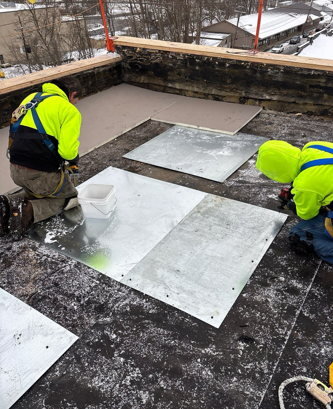 The upper roof looking west toward Broad St.